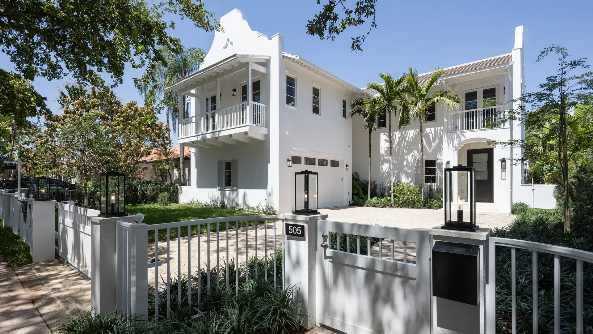 505 Zamora — aerial view of pool and grounds