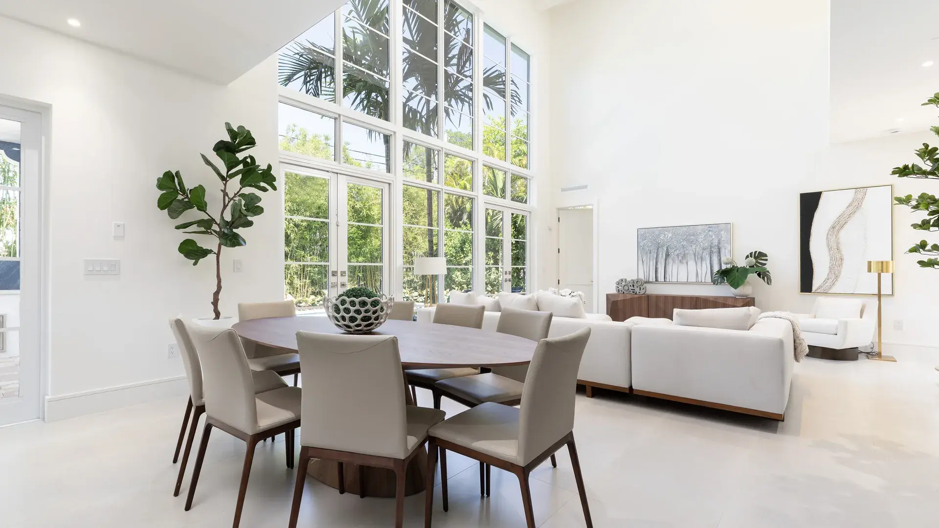 505 Zamora — kitchen with marble island
