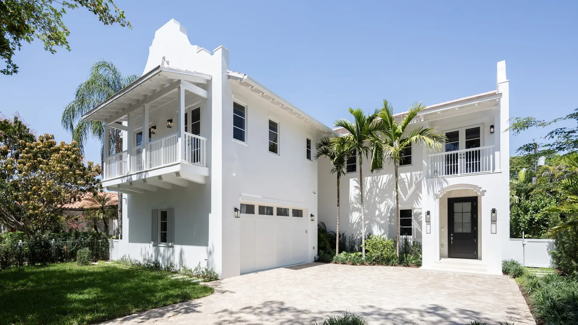 505 Zamora — pool and patio